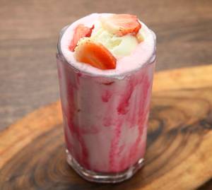 Strawberry Shake with Icecream (300ml)