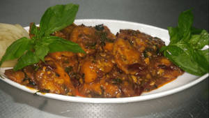 Hot Basil Sauce Fish