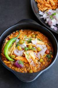 Dal Kolhapuri