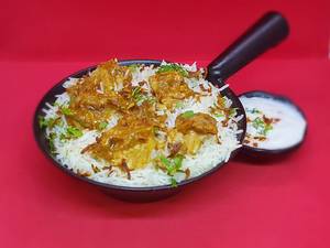 Lucknow Wali Chicken Dum Biryani (boneless)