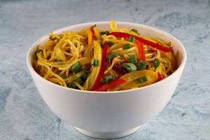 Veg Chowmein With Chilli Paneer