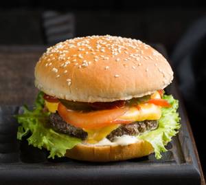 Chicken Cheesy Burger 