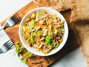 Chicken Hakka Noodles