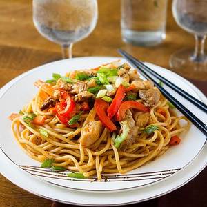 Chicken Schezwan Noodles