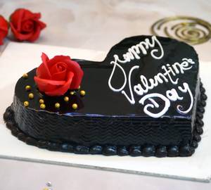 Valentine Choco Heart Shaped Cake