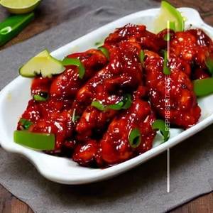 Boneless chilli chicken