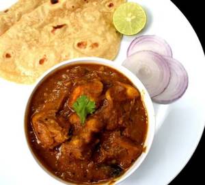 2 Egg Chapati With Chicken Curry  [250ml]