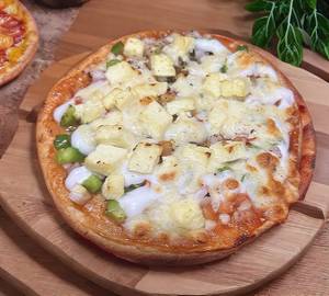 Paneer cheesy pizza [ 7 inches ]