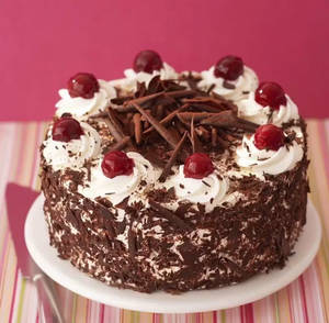 Black forest classic cake