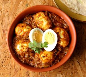 Egg butter masala [2 eggs]