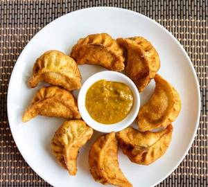 Beef Momos ( 5pc Fried)