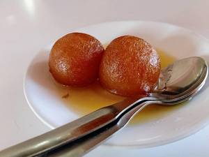 Gulab Jamun (2 Pcs)