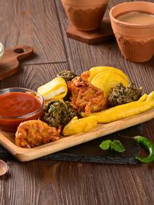 Mix pakoda