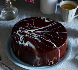 Chocolate Glaze Cake