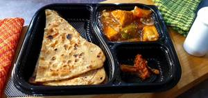 Plain Paratha With Chilly Chicken