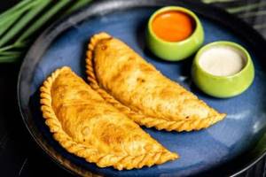 Egg Cheese Falay (2pcs)