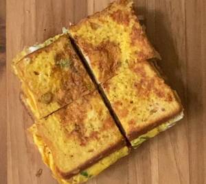 Cheese with mayo bread omelette
