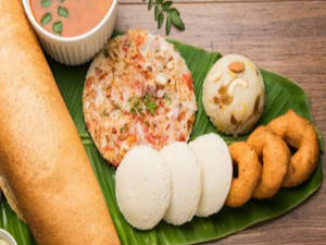 Onion Tomato Uttapam + Idli Sambhar(1pc) + Vada Sambhar(1pc)