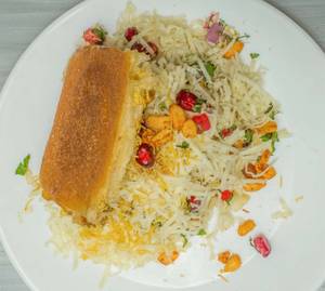 Gujrati Cheese Dabeli
