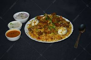 Chicken Dum Biryani [1 Kg]