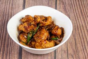 Chilli Chicken (5pc/10pc)