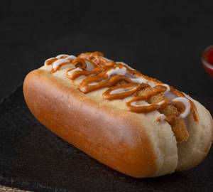 Aloo tikki hot dog                                         