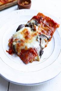 Salsiccia Pizzetta (Fried Pizza With Chicken) [6 Pcs]