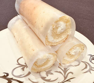 Vanilla Cream Cake Roll  [1 Piece]