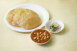 Chole Puri