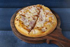 Onion Pizza