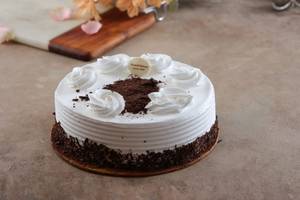 Black Forest Ice Cream Cake (1 Kg)