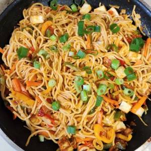 Paneer noodles