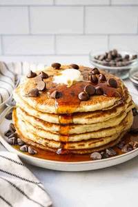Maple & Chocolate Syrup Pancake