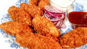 Veg Kurkure Momos [8 Pieces]