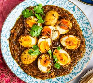 Egg Curry Masala With Phulka