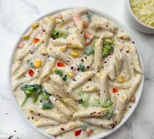 White Sauce Pasta