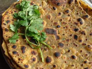 Hara Dhania (coriander) Paratha