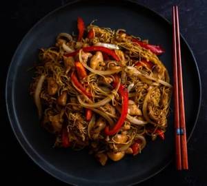 Chicken Singapuri Chow