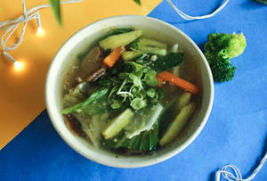 Moshio Clear Soup Chicken