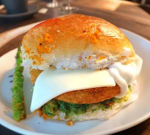 Cheese vada pav