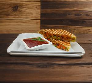 Green Paneer Grilled Sandwich