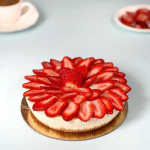 Strawberry Cheesecake (Contains Egg)