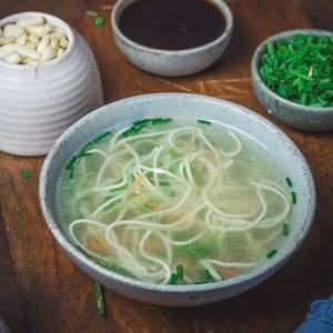 Cantonese Gravy Noodles Veg