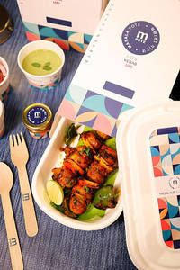 Khumb Ki Nazakat (6 Pcs)