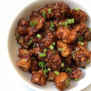 Gopi chilli manchurian dry