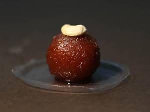 Gulab jamun [2 pieces]