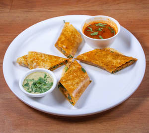 Paneer Palak Dosa
