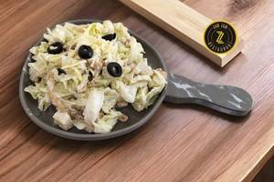 CHICKEN CAESAR SALAD