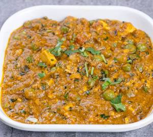Matar Paneer 
