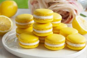 Lemon Macarons (3 Pcs)